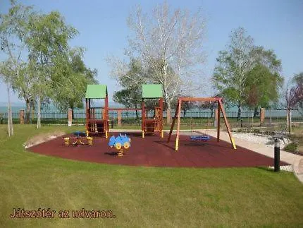 Galerius Aranypart Lägenhet *