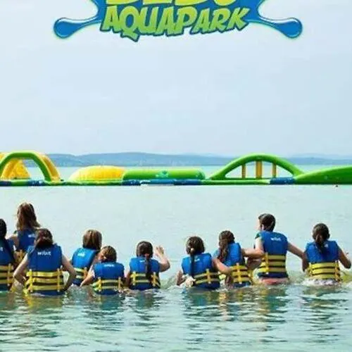 Galerius Aranypart Lägenhet